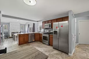 2420 Green Haze Ave, Racine, WI 53406 - Photo 3