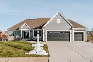 1424 White Deer Trail, Waukesha, WI 53189 - Photo 65