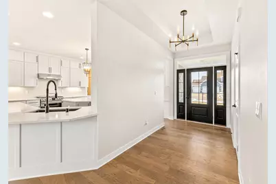 1424  White Deer Trl, Waukesha, WI 53189 - Photo 3