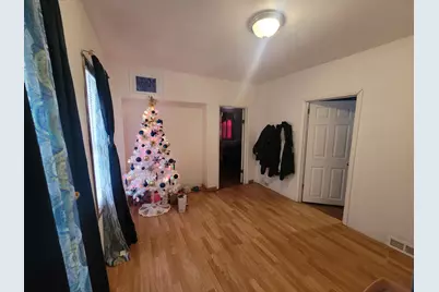 328 W Lincoln Ave, Milwaukee, WI 53207 - Photo 7