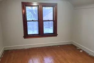 3328 N 37th St, Milwaukee, WI 53216 - Photo 9