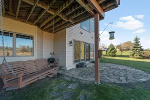 9340 Millstone Dr, Racine, WI 53406 - Photo 37