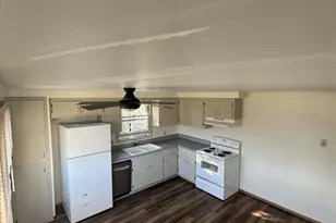 2831 E Carpenter Ave, Cudahy, WI 53110 - Photo 5