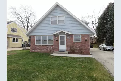 2831 E Carpenter Ave, Cudahy, WI 53110 - Photo 1