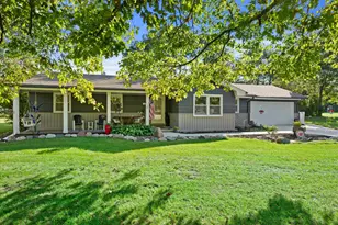 15935 Hill Ct, Brookfield, WI 53005 - Photo 3