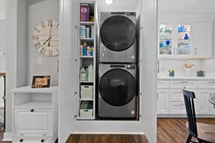 15935 Hill Ct, Brookfield, WI 53005 - Photo 11