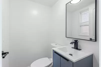 1215 S 91st St, West Allis, WI 53214 - Photo 25