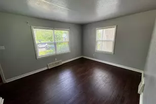 3223 W Fairmount Ave, Milwaukee, WI 53209 - Photo 7