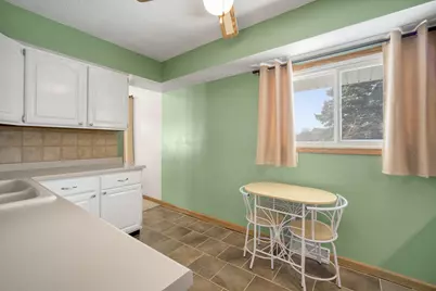11834 W Greenfield Ave, West Allis, WI 53214 - Photo 9