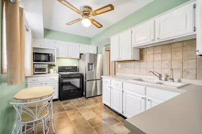 11834 W Greenfield Ave, West Allis, WI 53214 - Photo 3