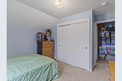 3923 S 41st St, Greenfield, WI 53221 - Photo 19