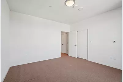 1522 N Prospect Ave #902, Milwaukee, WI 53202 - Photo 27