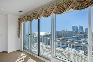 1522 N Prospect Ave, Milwaukee, WI 53202 - Photo 7