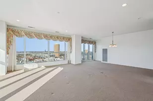 1522 N Prospect Ave, Milwaukee, WI 53202 - Photo 9