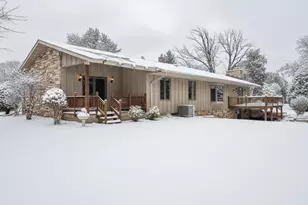 W4978 Valley Creek Rd, Fond du Lac, WI 54937 - Photo 3