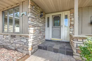 W4978 Valley Creek Rd, Fond du Lac, WI 54937 - Photo 5