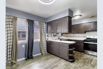 7753 W Beckett Ave #7755, Milwaukee, WI 53218 - Photo 13