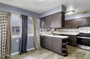 7753 W Beckett Ave, Milwaukee, WI 53218 - Photo 13