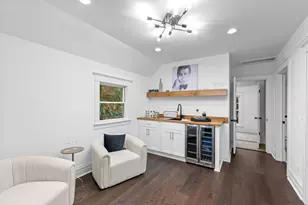 1332 Dodge St, Lake Geneva, WI 53147 - Photo 7