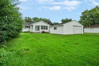 10413 W Sheridan Ave, Milwaukee, WI 53225 - Photo 17