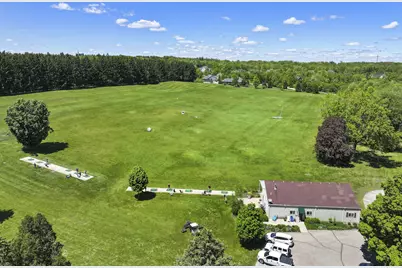 880  Windsor Dr #J3, Fontana, WI 53125 - Photo 31