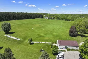 880 Windsor Dr, Fontana, WI 53125 - Photo 31