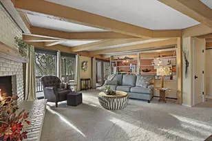 880 Windsor Dr, Fontana, WI 53125 - Photo 7