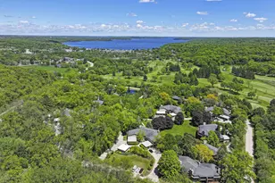 880 Windsor Dr, Fontana, WI 53125 - Photo 27