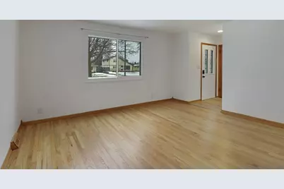 3131  Barbara Dr, Racine, WI 53404 - Photo 5