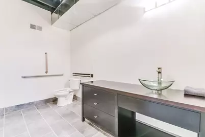 410  Main St, Racine, WI 53403 - Photo 59