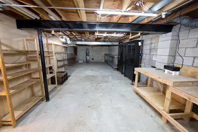 6535 N Braeburn Ln, Glendale, WI 53209 - Photo 23