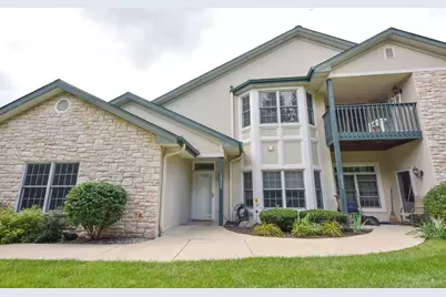 10258 W Deerwood Ln, Franklin, WI 53132 - Photo 1