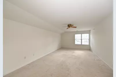 10258 W Deerwood Ln, Franklin, WI 53132 - Photo 23