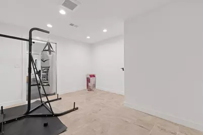 815 N English Settlement Ave, Racine, WI 53105 - Photo 105