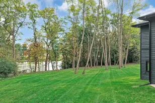 815 N English Settlement Ave, Racine, WI 53105 - Photo 23