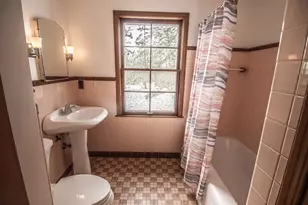 N89W13809 Bonnie Ln, Menomonee Falls, WI 53051 - Photo 9