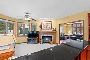 W140N5331 St Andrews Cir, Menomonee Falls, WI 53051 - Photo 21