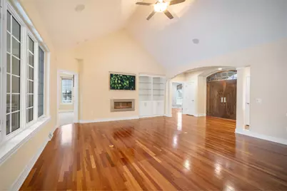 1348 W Stillwater Cir, Mequon, WI 53092 - Photo 5