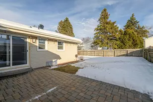 511 Robin St, West Bend, WI 53090 - Photo 23