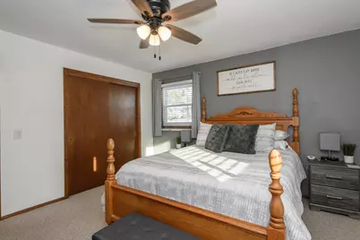 511  Robin St, West Bend, WI 53090 - Photo 17