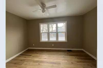 1203  Tenth St, Racine, WI 53403 - Photo 15