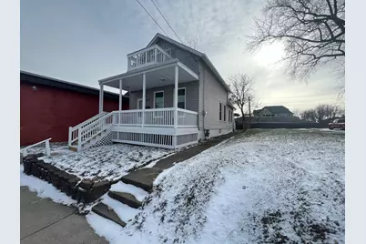 1203  Tenth St, Racine, WI 53403 - Photo 3