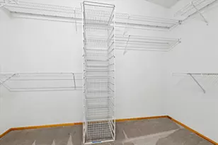 15629 W Ridge Rd, New Berlin, WI 53151 - Photo 13