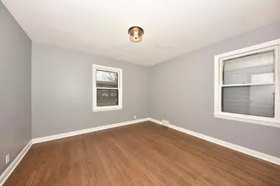 5880 N 29th St, Milwaukee, WI 53209 - Photo 27
