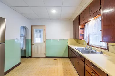 2011  21st St, La Crosse, WI 54601 - Photo 9