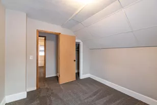 2011 21st St, La Crosse, WI 54601 - Photo 21