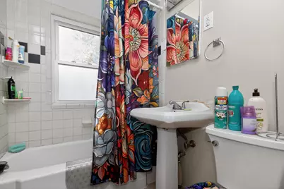 7829 W Lisbon Ave, Milwaukee, WI 53222 - Photo 11