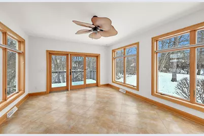 605  St Johns Dr, Delafield, WI 53018 - Photo 13