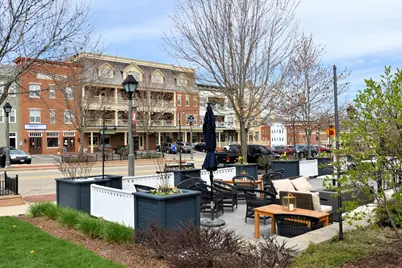 605  St Johns Dr, Delafield, WI 53018 - Photo 49