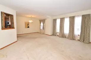 1108 W Zedler Ln, Mequon, WI 53092 - Photo 7